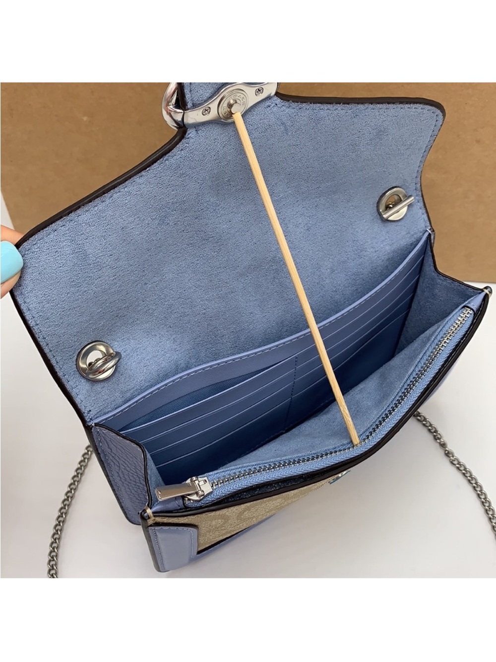 COACH Georgie Crossbody In Signature Canvas LIGHT KHAKI/MARBLE BLUE - Picture 12 of 15